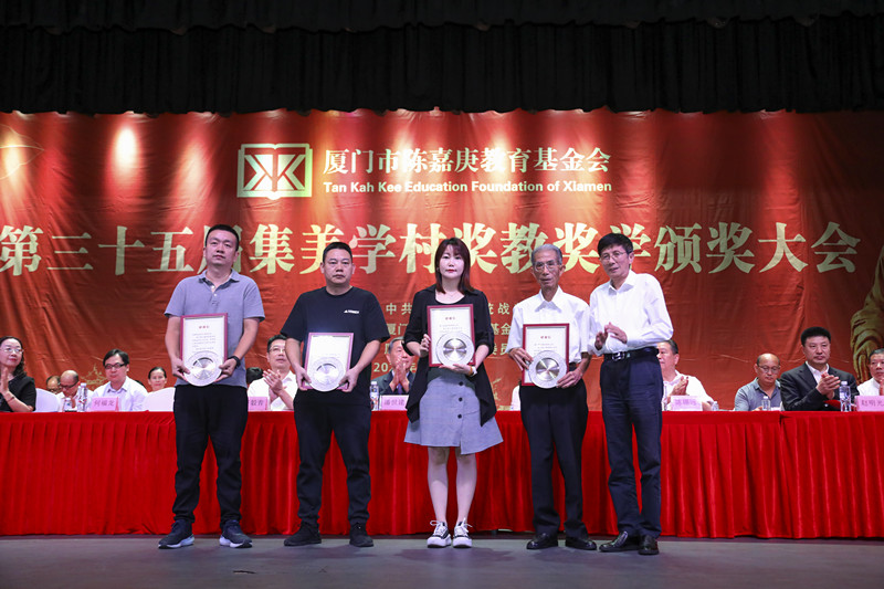 8094c20862f946353b9e8de93a35411.jpg 8094c20862f946353b9e8de93a35411.jpg